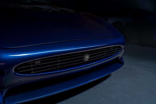 Image for article titled How to Use Light-Painting to Create Gorgeous Car Photography