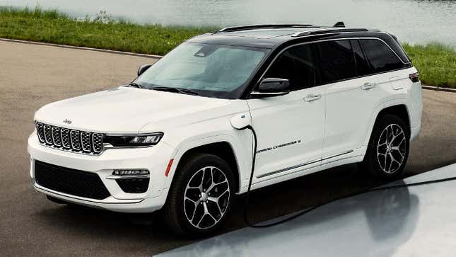 Image for article titled The Jeep Grand Cherokee 4xe Is The Second Of Many