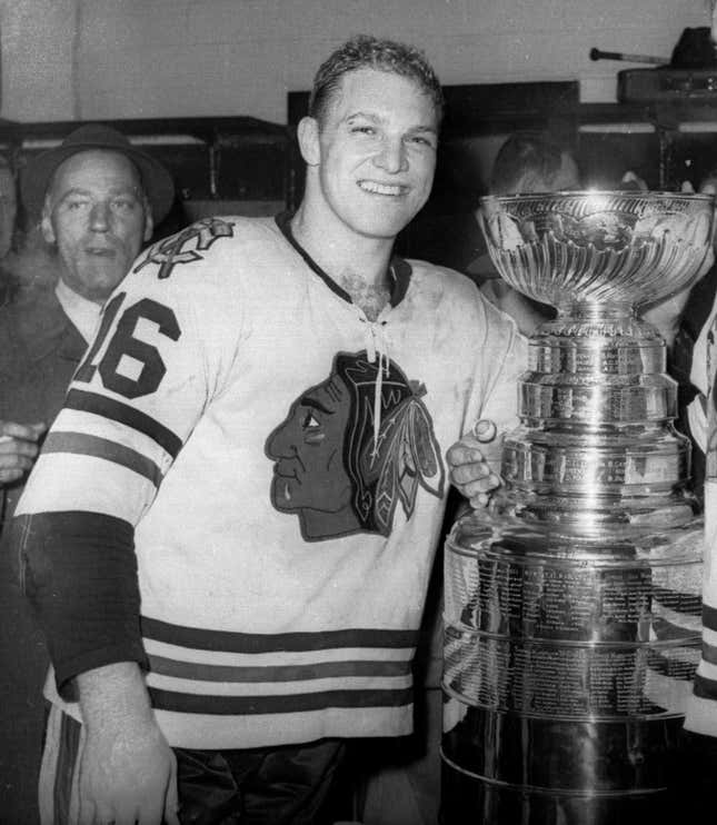 Image for article titled Jim Brown, Bobby Hull, and the sports figures we've lost in 2023