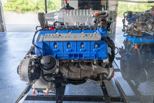Image for article titled This Display Engine Is The Closest You&#39;ll Get To Owning A First-Gen Ford GT