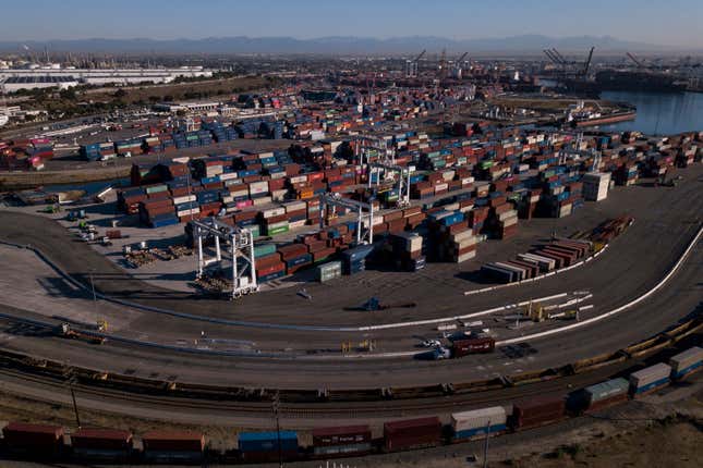 Image for article titled The Streets Of Los Angeles Are Overflowing With Cargo Trucks