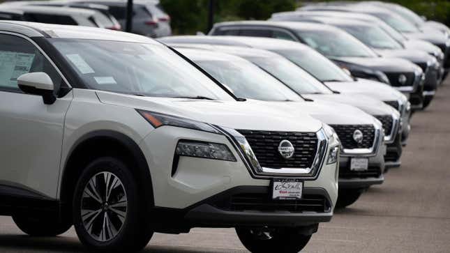 Image for article titled Nissan to Offer Pay-as-You-Go Lease Options for Buyers