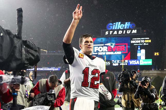 Tom Brady's retirement announcement thanks Tampa Bay, makes no mention of  New England