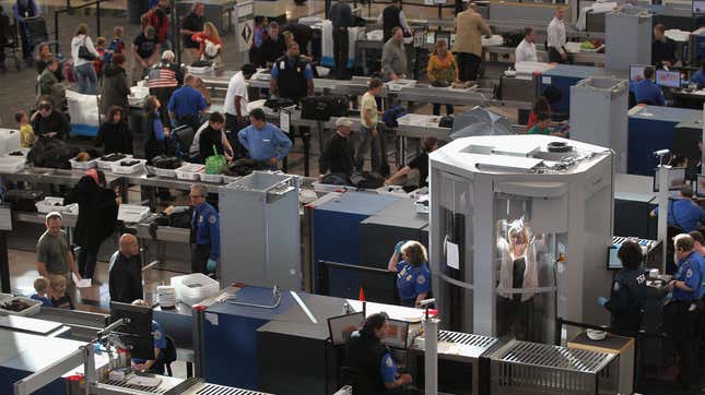 Image for article titled Here Are 16 Airports That Might Scan Your Face This Holiday Season
