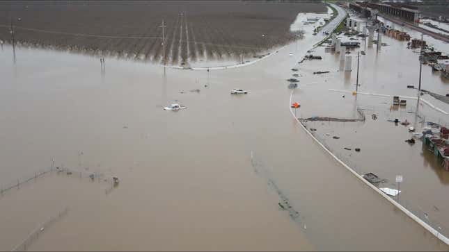 Image for article titled Water Is Latest Hurdle in California’s High Speed Rail Construction