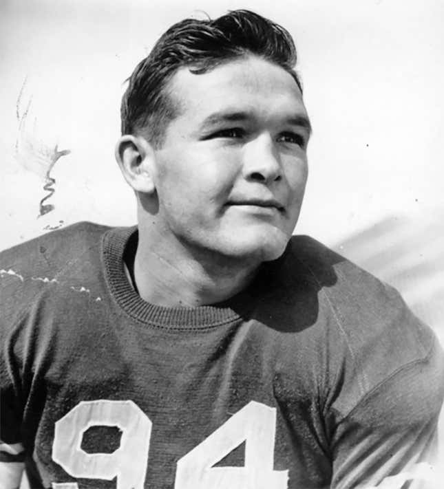 Image for article titled American Athletes who gave their lives in service