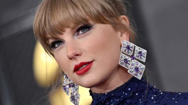 Glendale, Arizona changes name to celebrate Taylor Swift shows