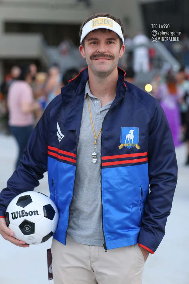 Image for article titled Our Favorite Cosplay From Dragon Con 2021