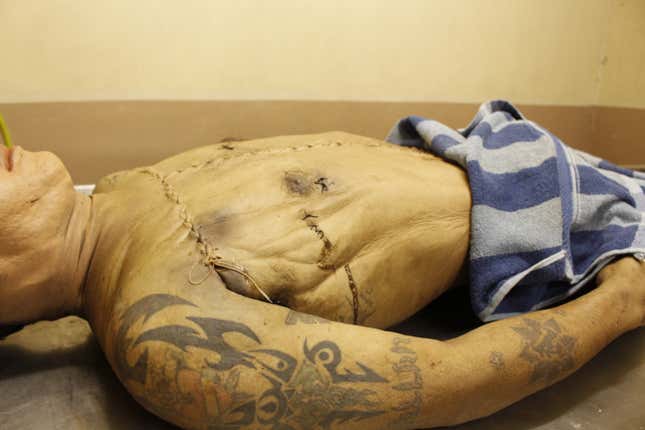 Allan Fernandez’s body lies at the morgue.