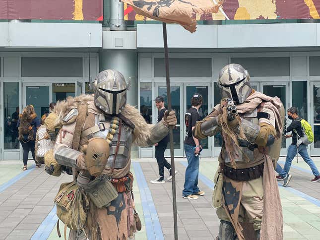 Image for article titled Here&#39;s Some of Star Wars Celebration 2022&#39;s Coolest Cosplay