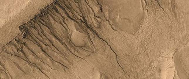 mars surface feature