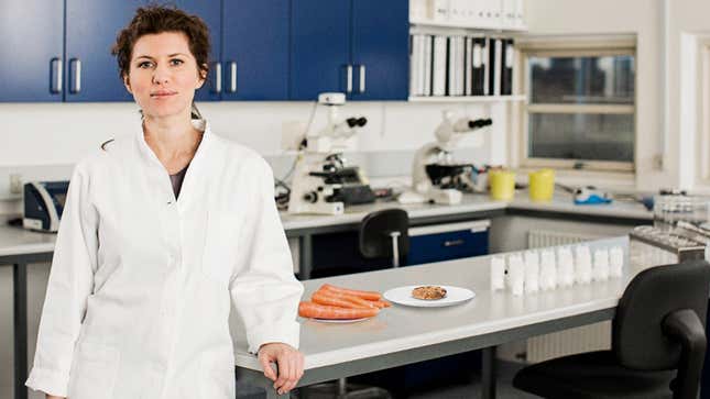 Image for article titled Report: Researcher Has To Step Away For Minute But Feel Free To Grab Either Cookie Or Carrots