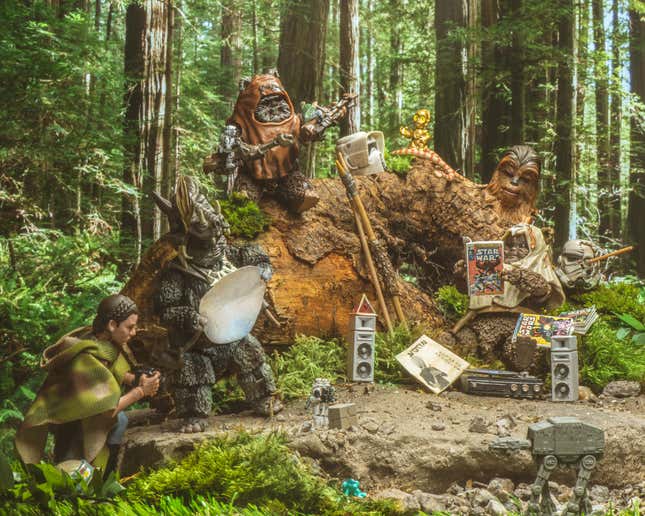 Image for article titled Enjoy These Incredible Star Wars Toy Photos for May 4
