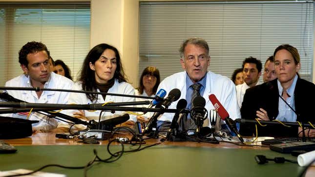 Image for article titled Scientists Finally Pronounce Human Genome