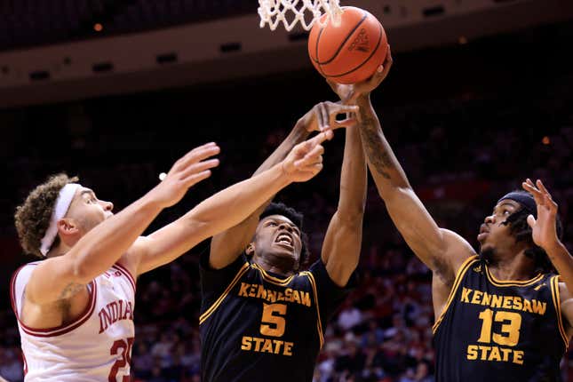 Image for article titled Ranking all 64 NCAA Tournament teams