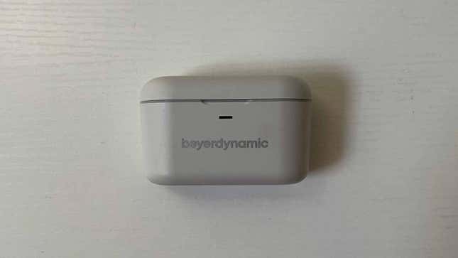 Beyerdynamic Free Byrds Earbuds Case