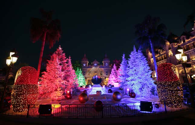 Image for article titled Photos: See the world light up for the holidays