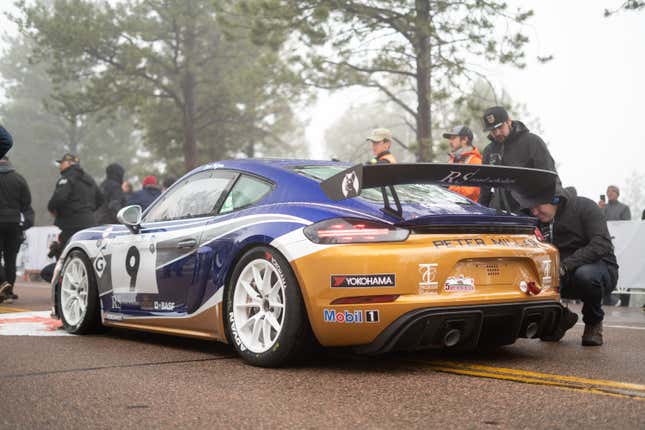 Image for article titled Views From the 2022 Pikes Peak International Hill Climb
