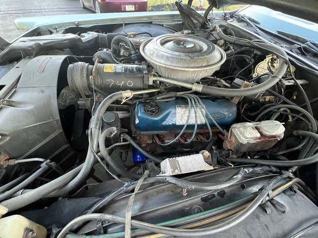 Image for article titled At $15,500, Is This 1979 Lincoln Mark V a Baroque Bargain?