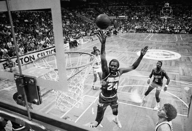 Moses Malone with the Rockets in 1981.