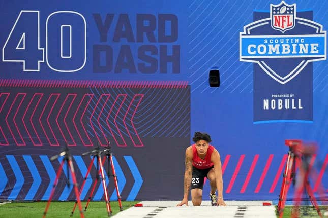 Mar 4, 2023; Indianapolis, IN, USA; Tennessee wide receiver Jalin Hyatt (WO23) participates in the 40-yard dash at Lucas Oil Stadium.