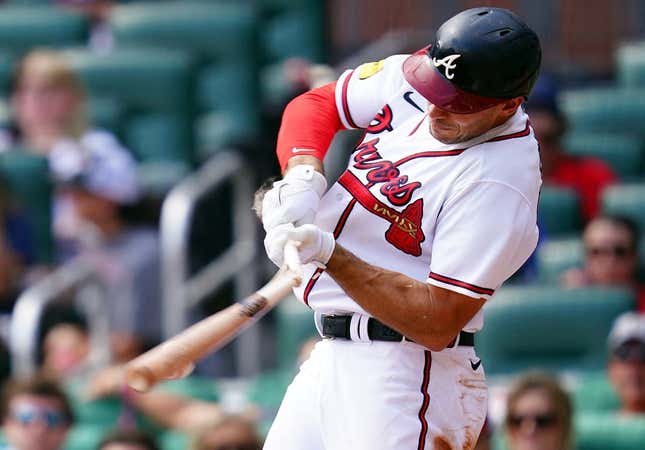 Sep 10, 2023; Cumberland, Georgia, USA; Atlanta Braves first baseman Matt Olson (28) breaks his bat against the Pittsburgh Pirates during the sixth inning at Truist Park.