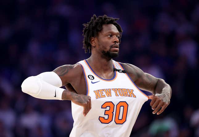 Image for article titled The writers’ strike is over and the NBA script is already rolling