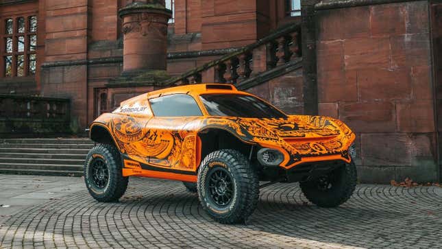 Image for article titled McLaren Signs Its First Woman Racer For Extreme E Effort