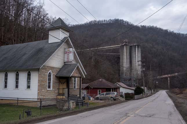 Coal tipples at Toms Fork, Cabin Creek, Kanawha County, West Virginia.
