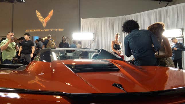 Image for article titled The 2020 Corvette C8 Convertible Will Be Available Just In Time For Spring, Starts At $67,495