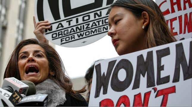 Sonia Ossorio, President of the National Organization for Women of New Work calls to reopen a criminal investigation against Harvey Weinstein.