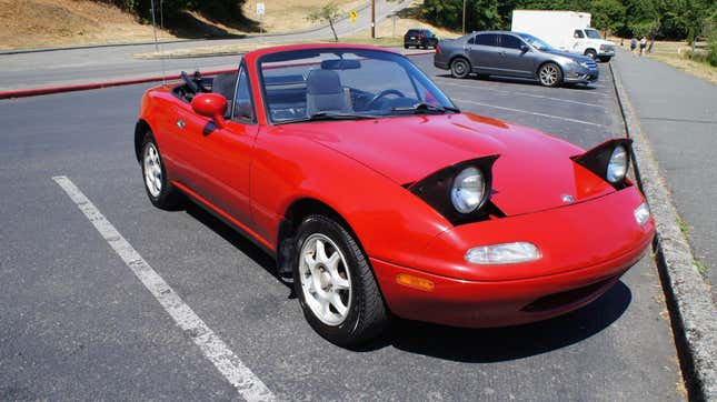 Image for article titled Tell Us How Much This NA Miata Will Sell For