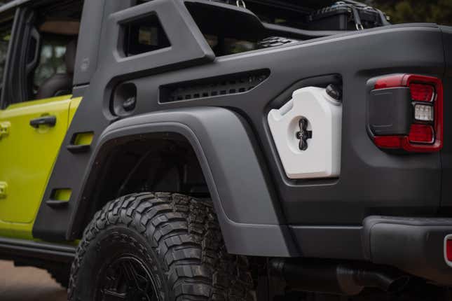Image for article titled Just a Ton of Photos of the 2023 Easter Jeep Safari Concept Rigs