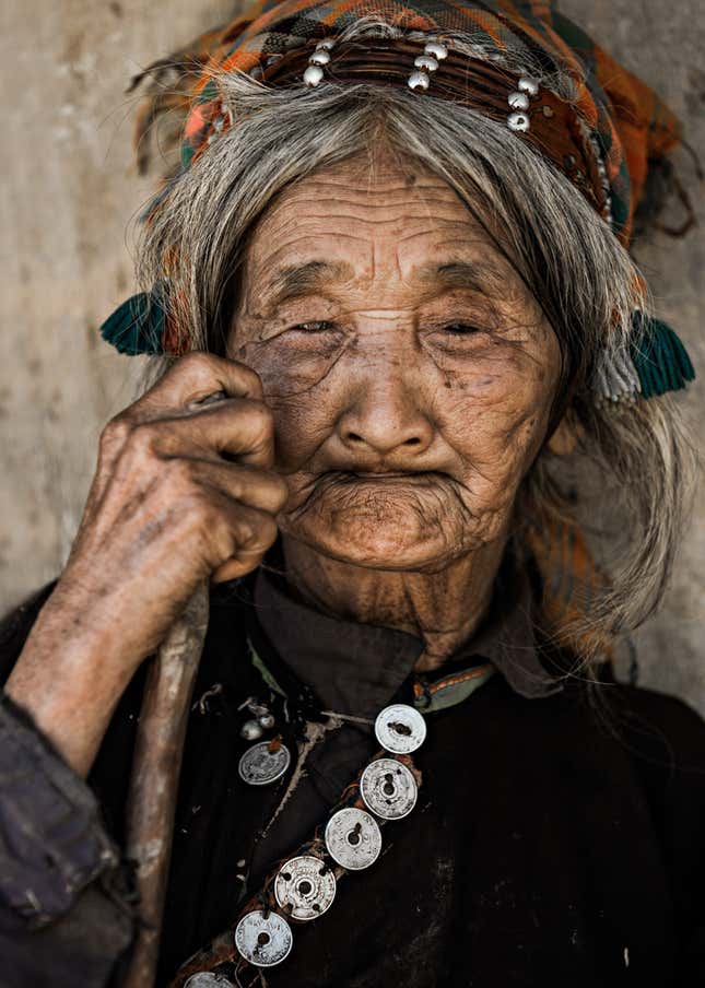 A member of the Lahu ethnic group.