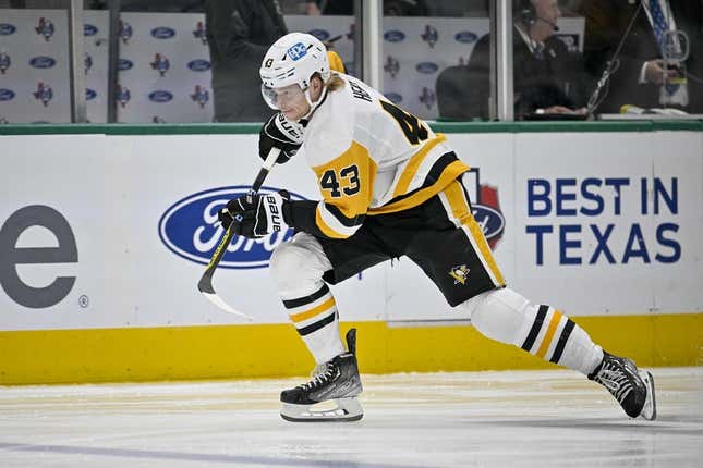 Mar 23, 2023; Dallas, Texas, USA; Pittsburgh Penguins left wing Danton Heinen (43) in action during the game between the Dallas Stars and the Pittsburgh Penguins at American Airlines Center.
