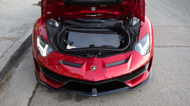 Image for article titled The Best Thing About Driving A $670,000 Lamborghini Aventador SVJ Is The Joy It Brings Others