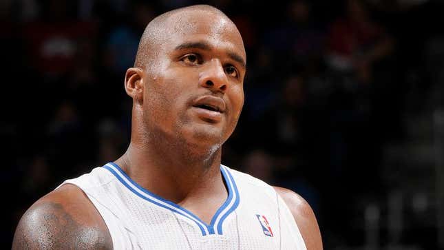 Image for article titled Suspicious-Looking Duffel Bag Spotted On Magic Bench Just Glen Davis