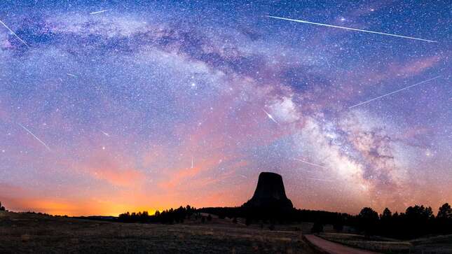 Cómo ver las eta acuáridas, una lluvia de estrellas proveniente del cometa Halley
