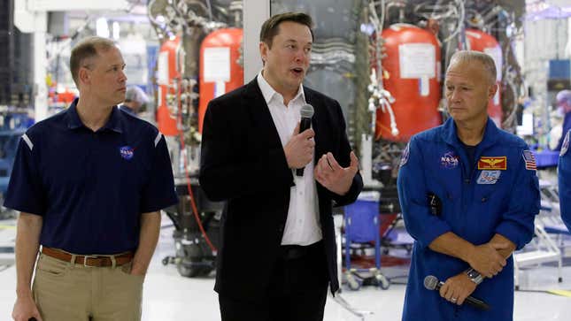 Image for article titled Elon Musk: NASA Can Share SpaceX&#39;s IP With Literally Anybody, &#39;No Charge&#39;