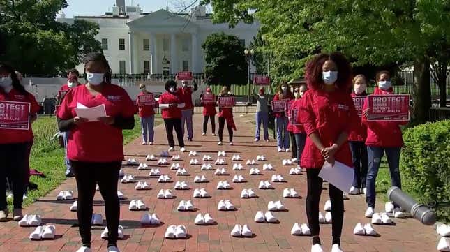 Image for article titled Nurses Honor Fallen Colleagues Outside of White House, Protest for PPE: ‘We Are Not Getting What We Need’