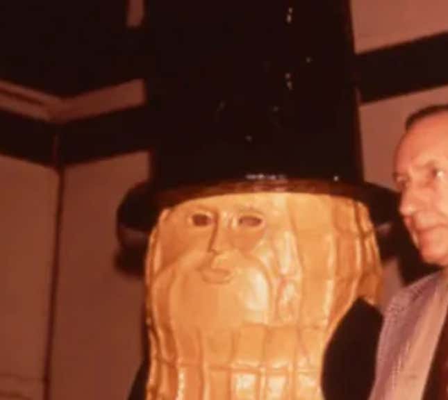 Image for article titled Would U: Let Mr. Peanut Nut?
