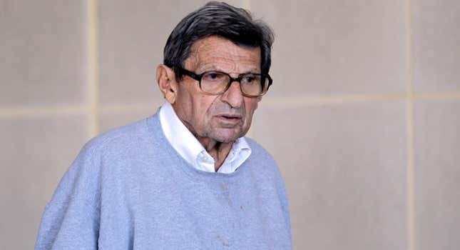Image for article titled Joe Paterno Dies In Hospital; Doctors Promise To Tell Their Superiors First Thing Tomorrow