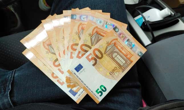 Image for article titled I Just Bought A $600 Diesel Manual Chrysler Minivan But It Has 250,000 Miles And Is Broken In Germany