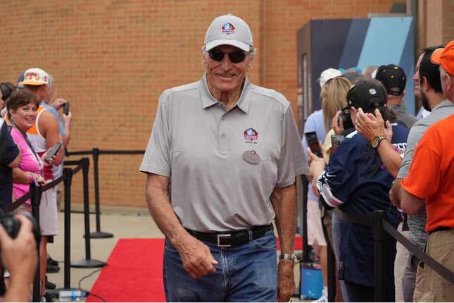 Aug 6, 2022; Canton, OH, USA; Dave Wilcox arrives on the red carpet during the Pro Football Hall of Fame Class of 2022 Enshrinement at Tom Benson Hall of Fame Stadium.