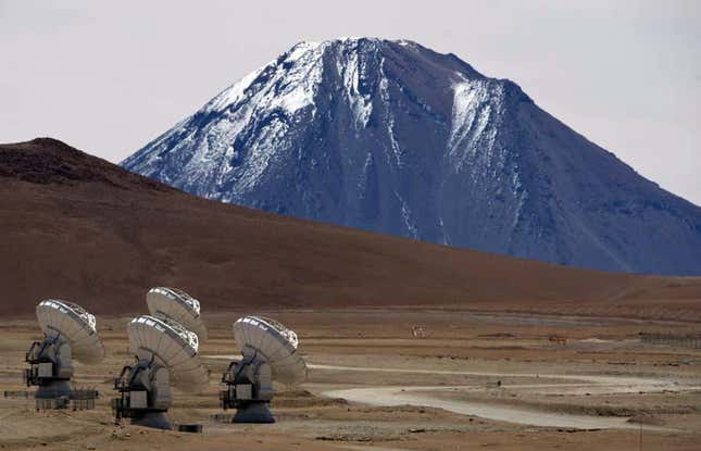 Parte del telescopio ALMA en Chile.