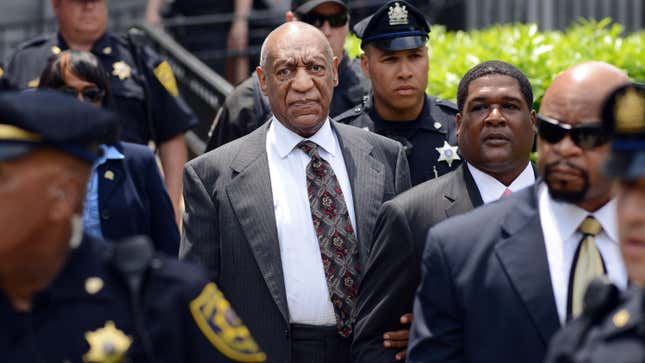 Bill Cosby leaves a preliminary hearing on sexual assault charges on May 24, 2016 in at Montgomery County Courthouse in Norristown, Pennsylvania.