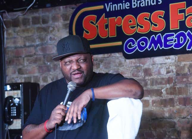 Image for article titled &quot;Comedian&quot; Aries Spears Fat-Shames Lizzo and Gets Blasted By Damn Near Everybody