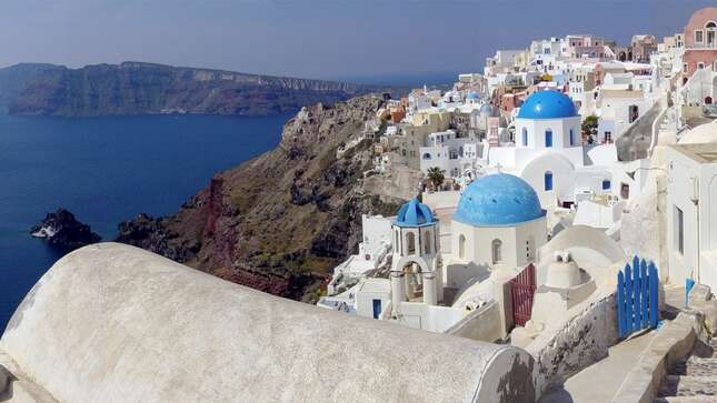 Científicos alertan de una gigantesca cámara de magma bajo el volcán Kolumbo, en la costa de Grecia