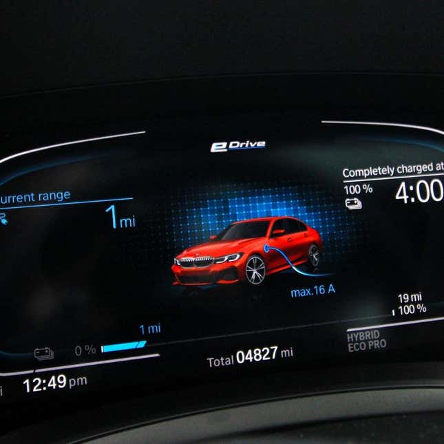 A photo of the BMW dashboard when charging.