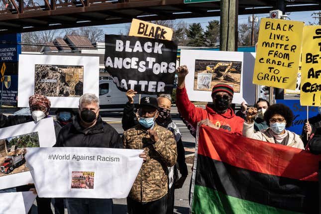 Image for article titled Black Folks In Maryland Clapping Back at Housing Officials Who Want to Sell a Former Slave Site